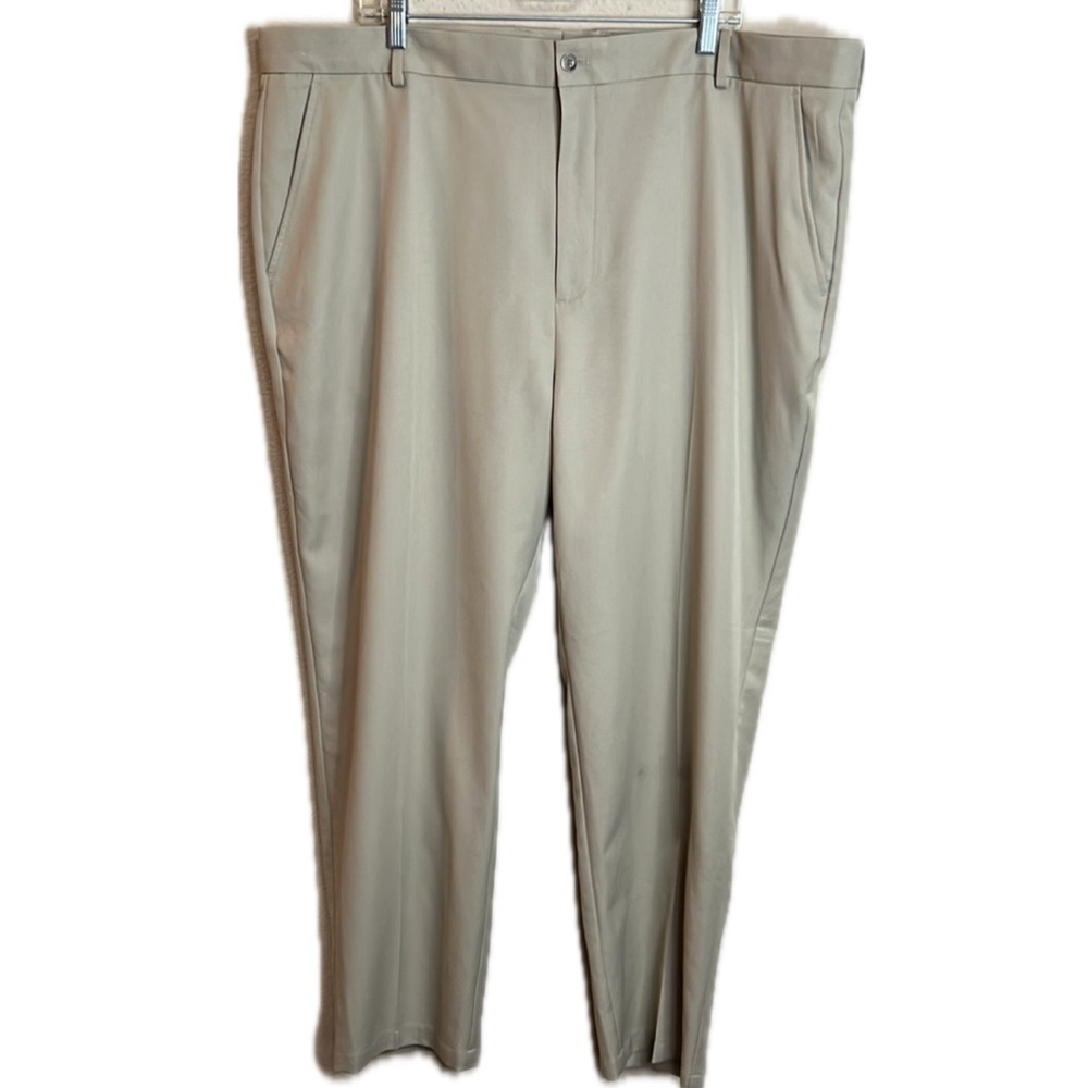 Greg Norman Collection Sz 44W x 43L  Tan Chinos Tailored Fit